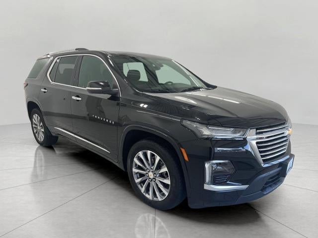 2023 Chevrolet Traverse AWD 1LZ in Mosaic Black Metallic — front three-quarter view