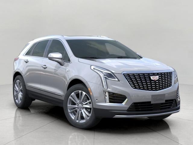 2026 Cadillac XT5 AWD 4dr Premium Luxury in Argent Silver Metallic — front three-quarter view